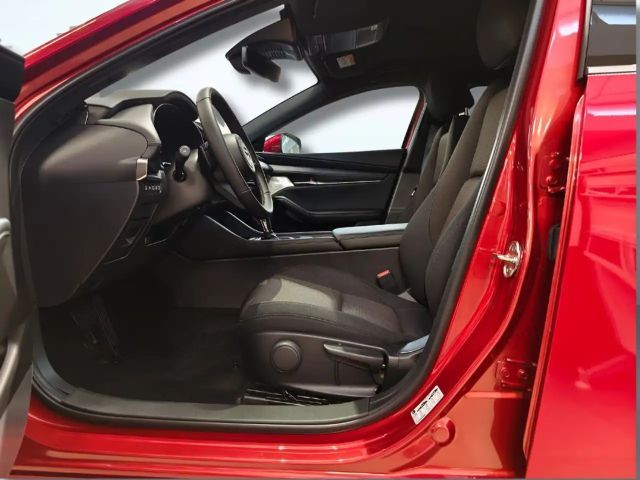 Mazda 3 2.5L Exclusive-line SkyActiv e-Skyactiv