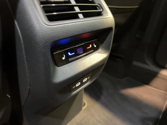 Volkswagen Tiguan 2.0 TDI DSG R-Line