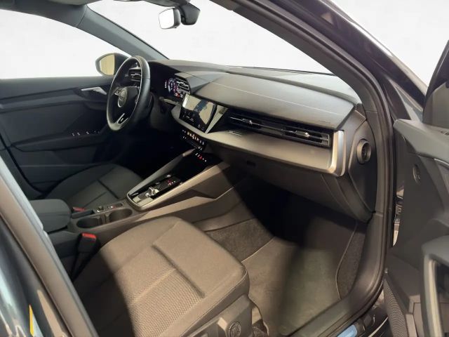 Audi A3 35 TFSI S-Tronic Sedan