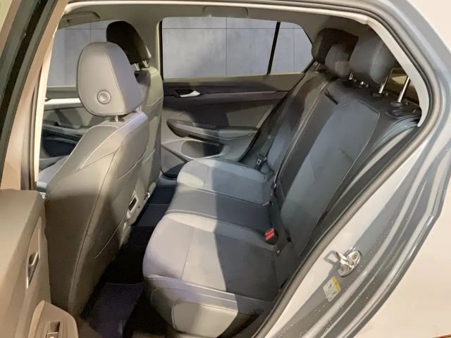 Volkswagen Golf Rabbit TSI