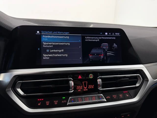 BMW 330 330e M-Sport Sedan