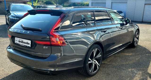 Volvo V90 Dark Plus