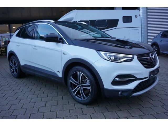 Opel Grandland X Hybrid 4 Ultimate
