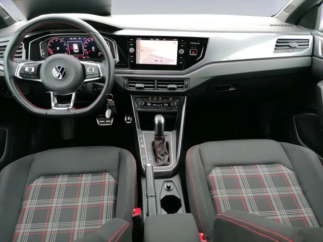 Volkswagen Polo 2.0 TSI DSG GTI