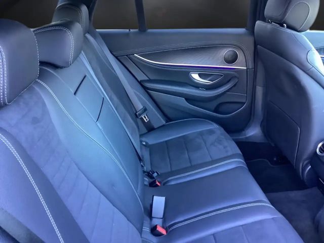 Mercedes-Benz E 220 AMG Line E 220 d Estate