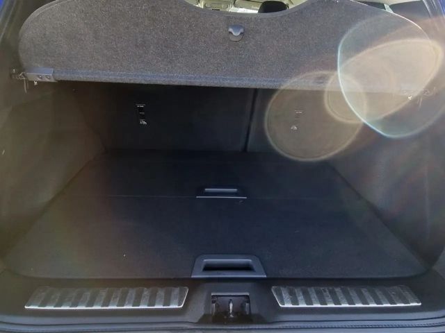 Renault Kadjar Deluxe EDC Limited TCe 160