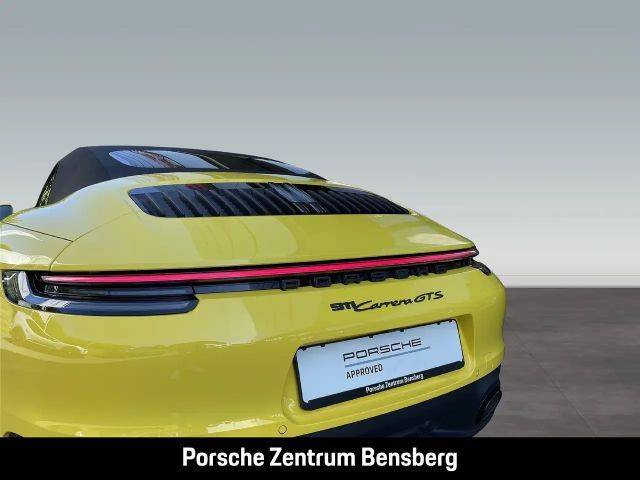 Porsche 992 Cabrio Carrera GTS