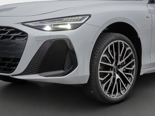 Audi A6 Avant Quattro S-Tronic