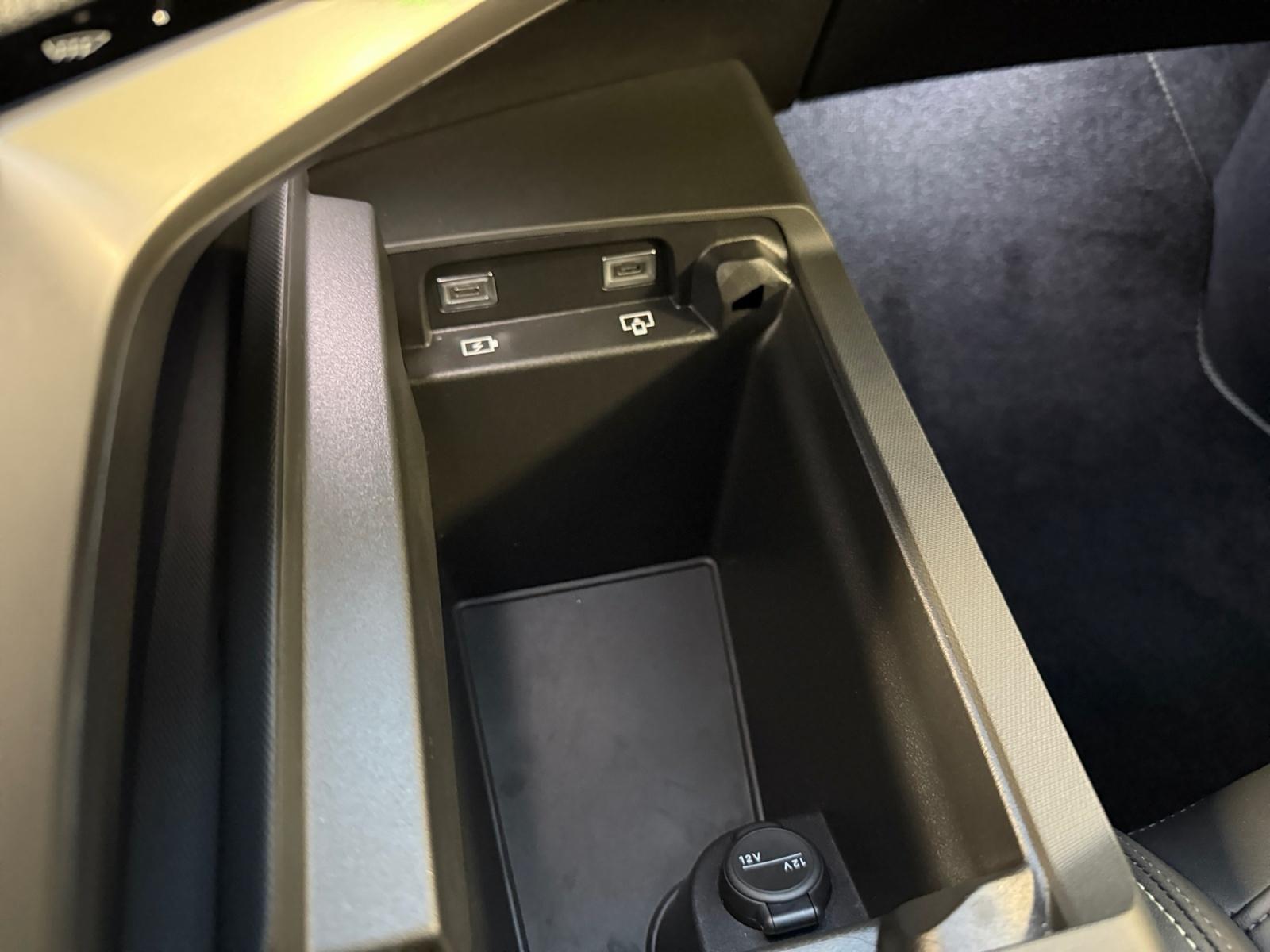 Peugeot 5008 GT-Line Hybrid