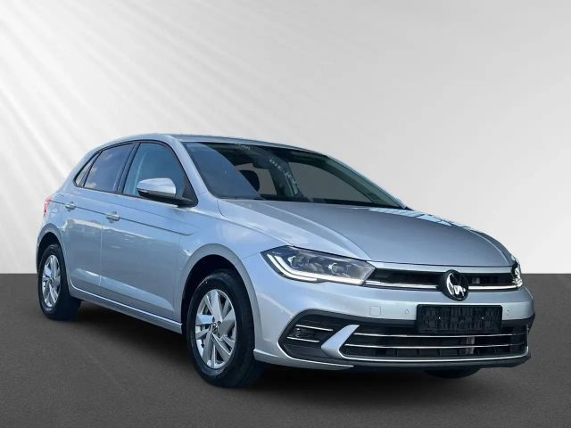 Volkswagen Polo DSG Style