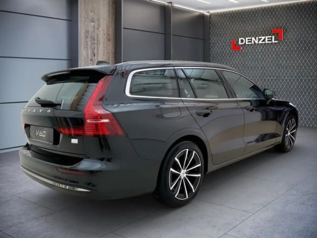 Volvo V60 AWD Core Hybrid Recharge T6