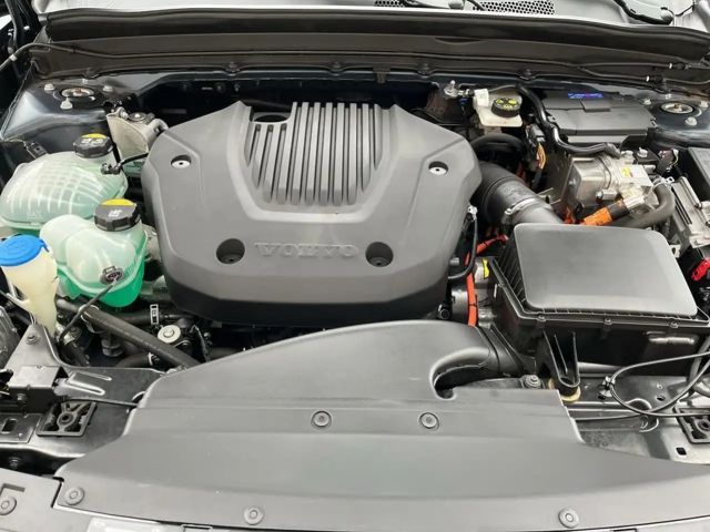 Volvo XC40 Recharge T5