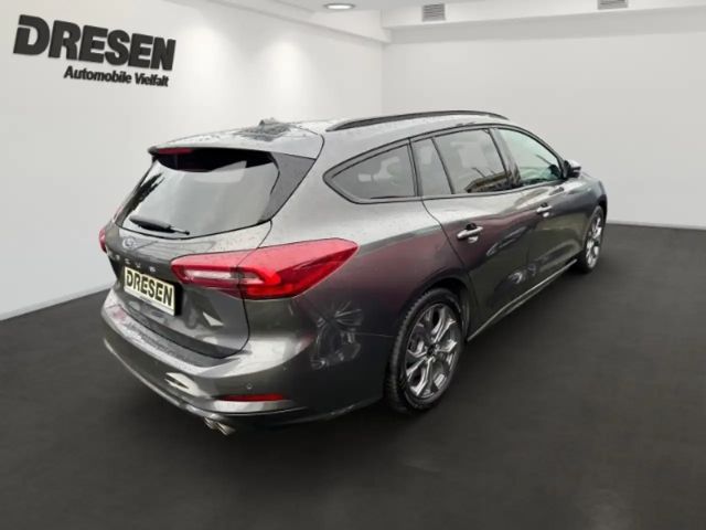 Ford Focus ST Line Wagon