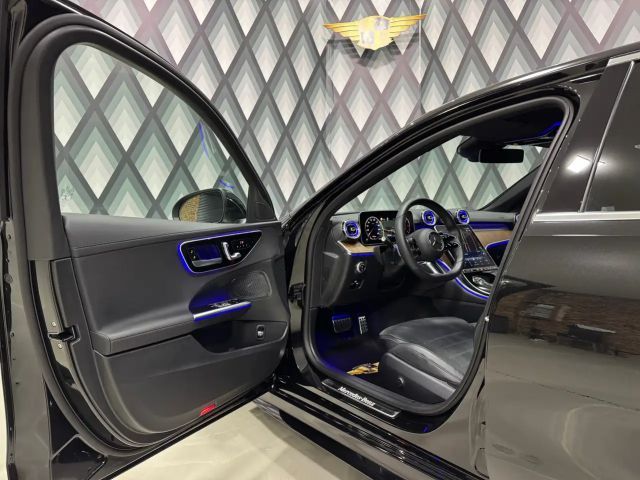 Mercedes-Benz C 220 AMG Line C 220 d Sedan