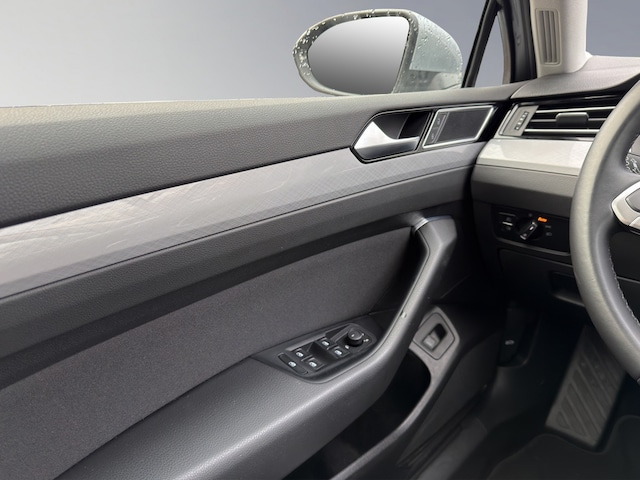 Volkswagen Passat 2.0 TDI Business DSG Variant