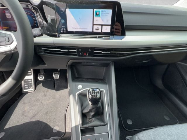 Volkswagen Golf Move