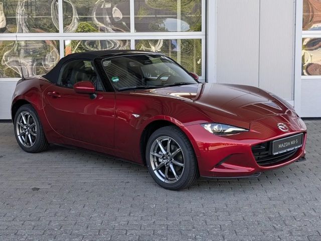 Mazda MX-5 Exclusive-line SkyActiv
