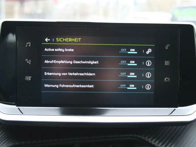 Peugeot E-2008 Active Pack