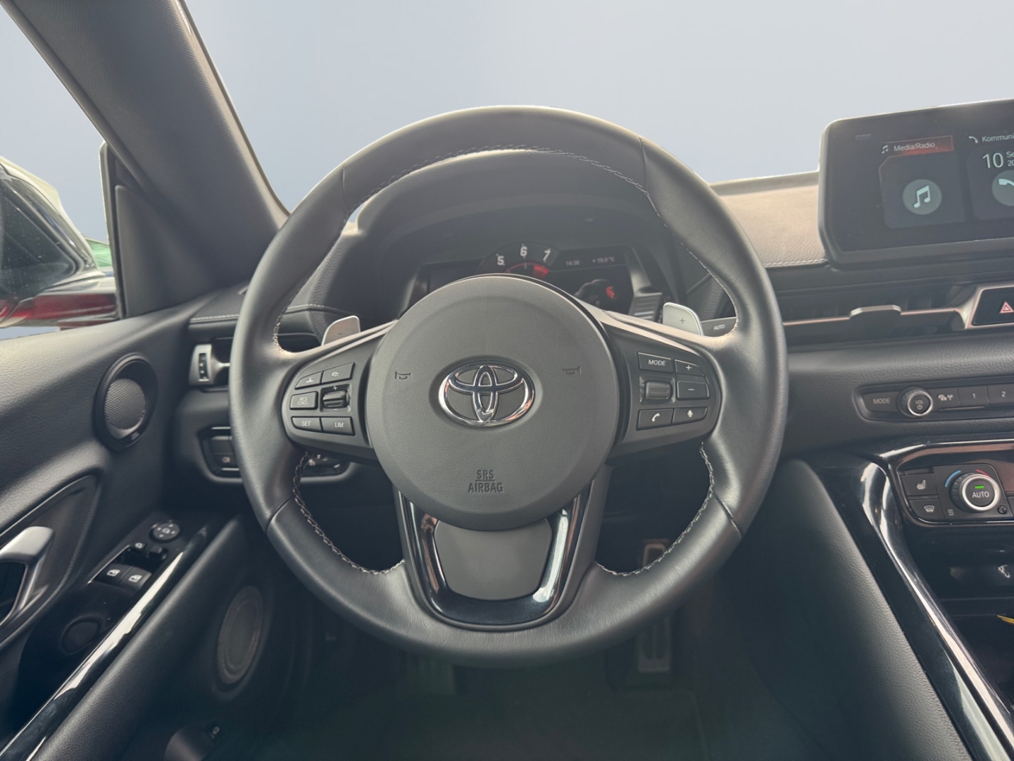 Toyota Supra Plus Premium Paket