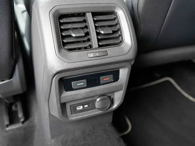 Volkswagen Tiguan Allspace DSG R-Line