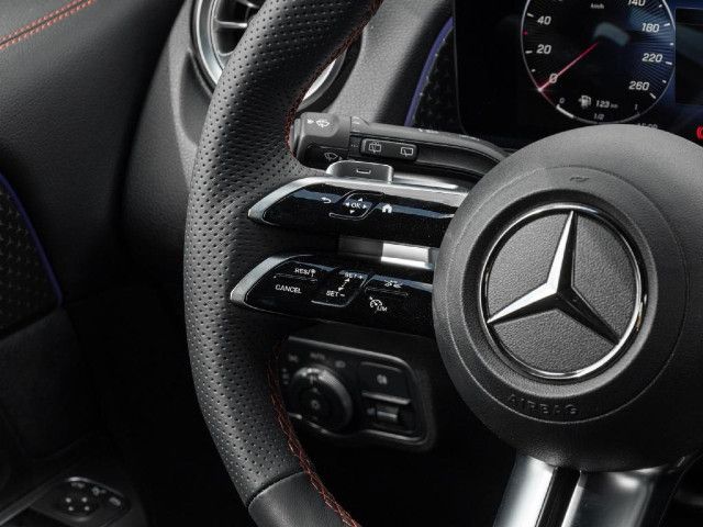 Mercedes-Benz GLB 200 GLB 200 d