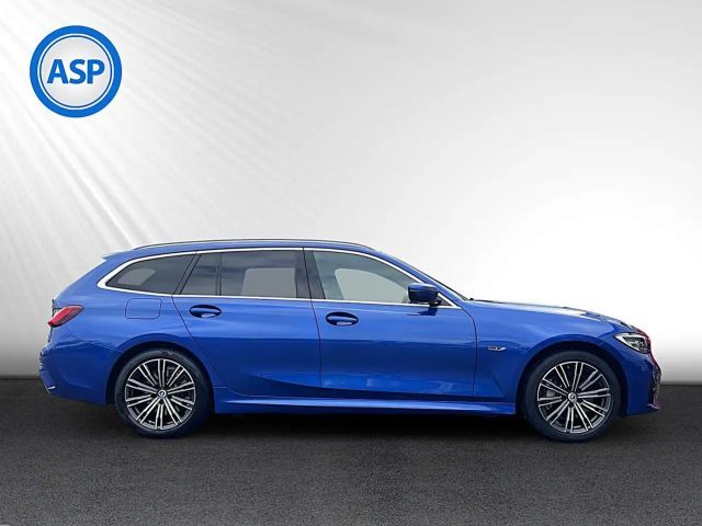 BMW 330 330e M-Sport Touring xDrive