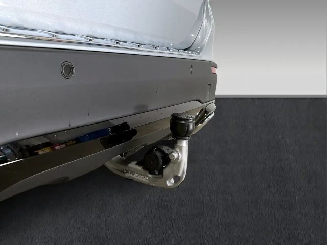 Mercedes-Benz GLA 200 Progressive