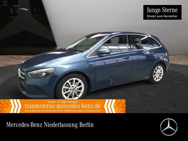 Mercedes-Benz B 200 Progressive Sedan