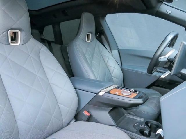 BMW iX xDrive50