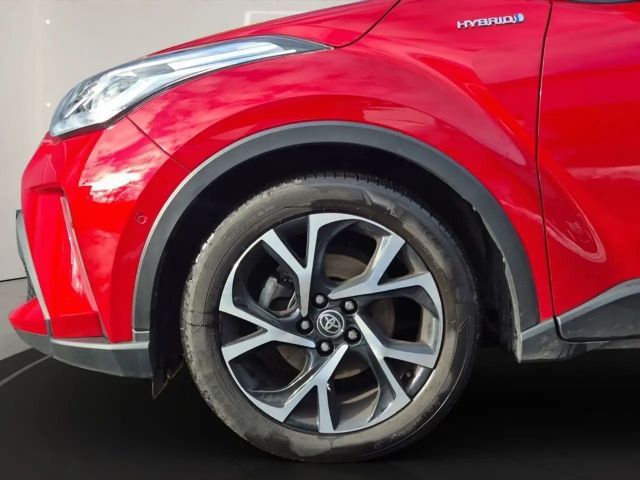 Toyota C-HR Hybride Team D