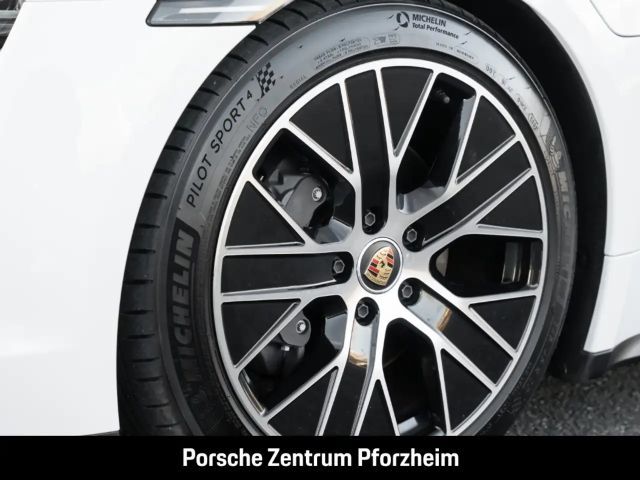 Porsche Taycan InnoDrive Luftfederung Rückfahrkamera