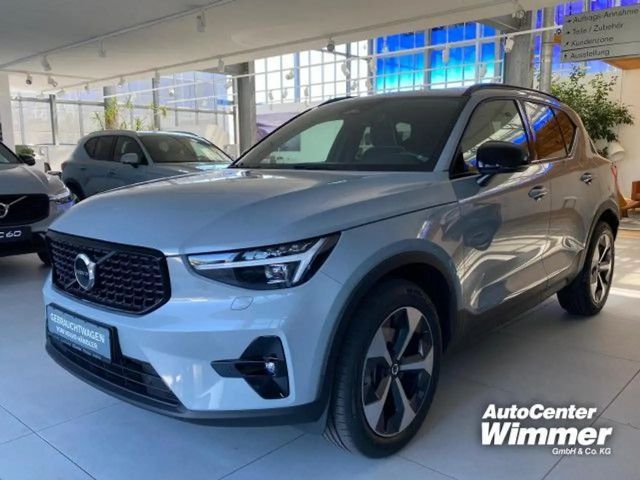 Volvo XC40 Dark Plus