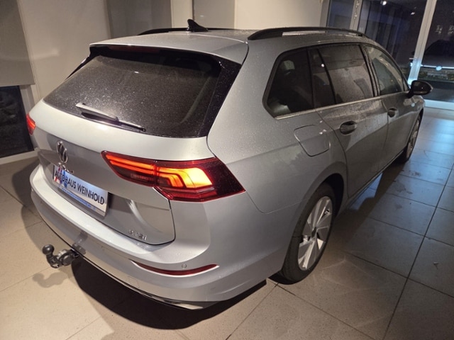 Volkswagen Golf 1.5 eTSI DSG Golf VIII Variant