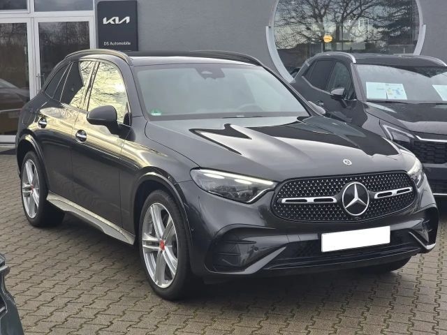 Mercedes-Benz GLC 220 4MATIC AMG Line GLC 220 d