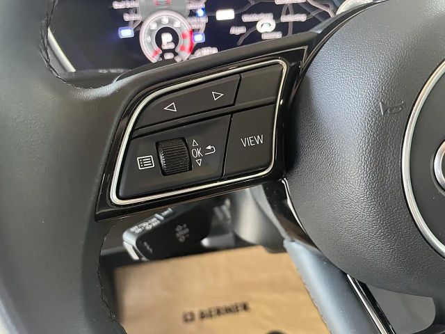 Audi A4 30 TDI Avant S-Tronic