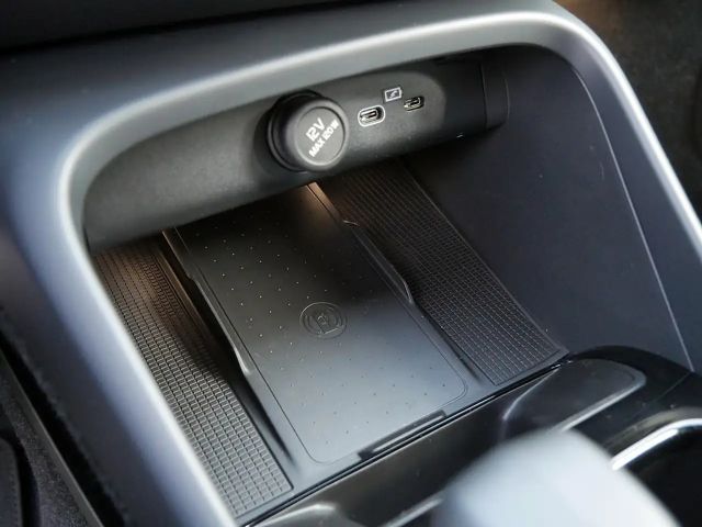 Volvo XC40 Dark Plus