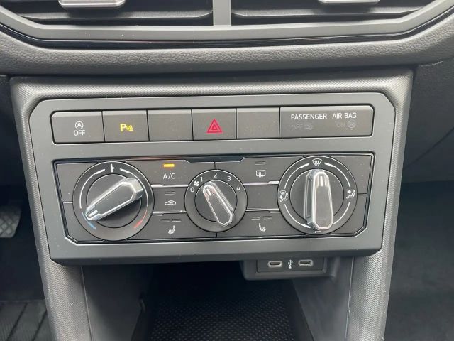 Volkswagen T-Cross 4Me TSI