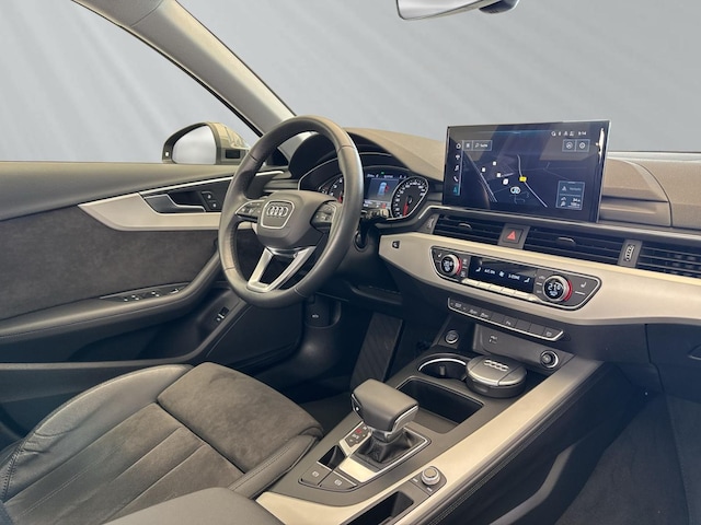 Audi A4 40 TFSI Avant S-Tronic