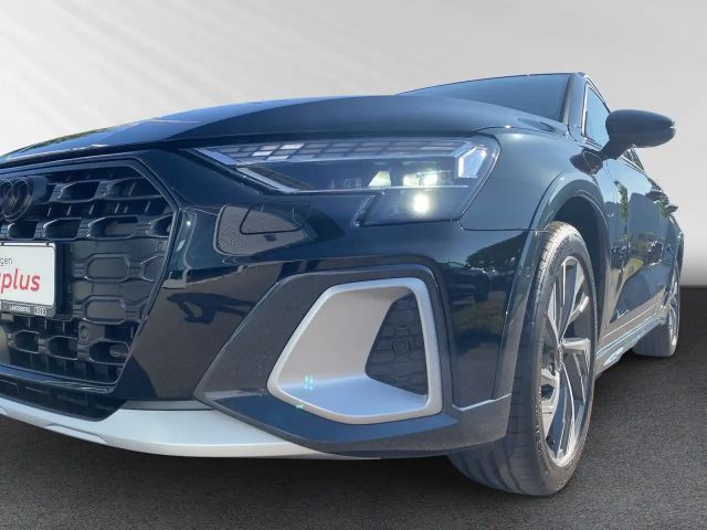 Audi A3 40 TFSI Hybride S-Tronic Sedan