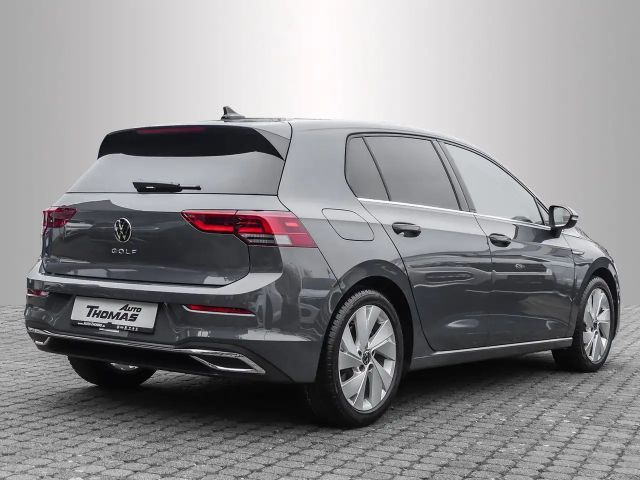 Volkswagen Golf Style