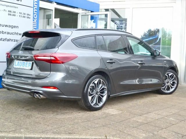 Ford Focus ST Line Wagon