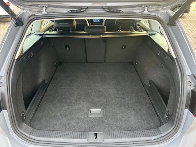 Volkswagen Passat Elegance Elegance Variant