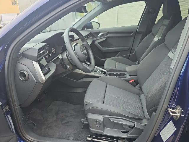 Audi A3 30 TDI S-Line Sedan Sportback