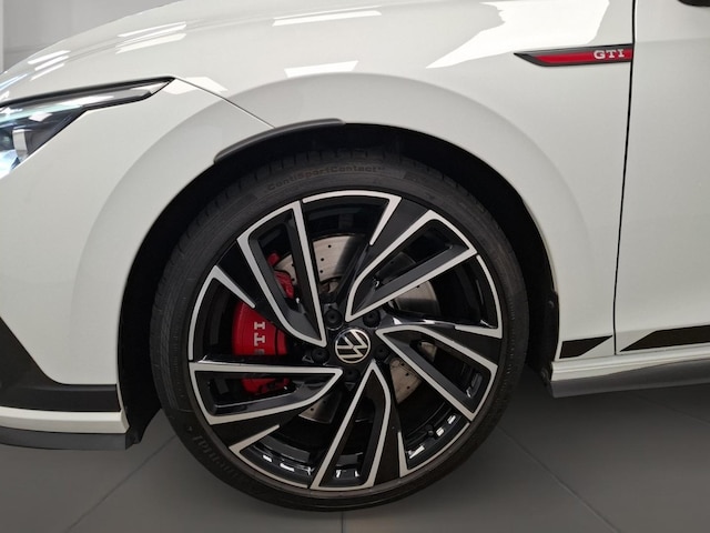 Volkswagen Golf 2.0 TSI Golf VIII