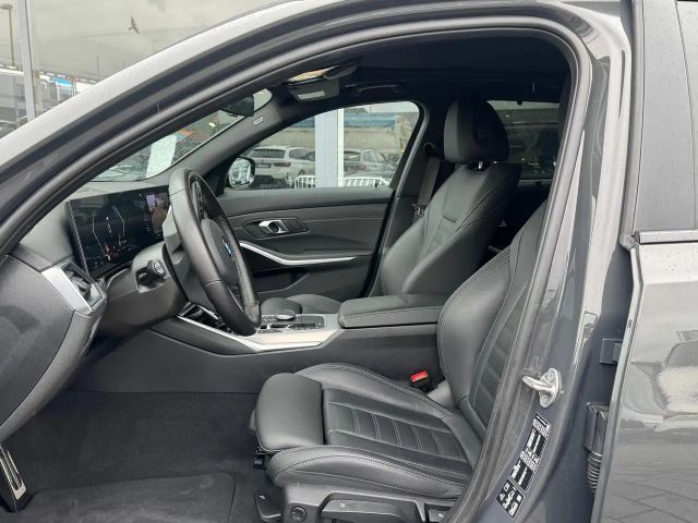 BMW 320 320d Touring xDrive