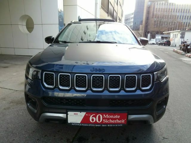 Jeep Compass 1,3 T4 4xePlugin Autom,360°,AHK,Panorama