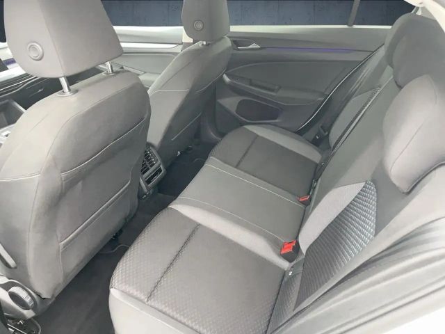 Volkswagen Golf 2.0 TDI DSG