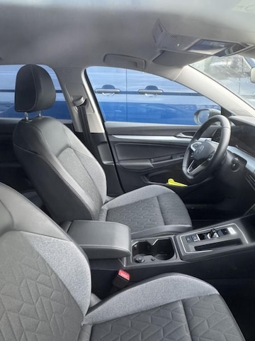 Volkswagen Golf 1.5 eTSI DSG Golf VIII