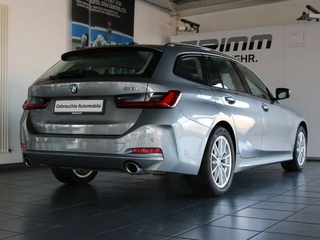 BMW 318 318i