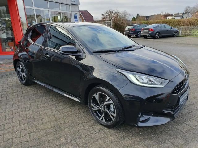 Toyota Yaris Hatchback Hybride VVT-i